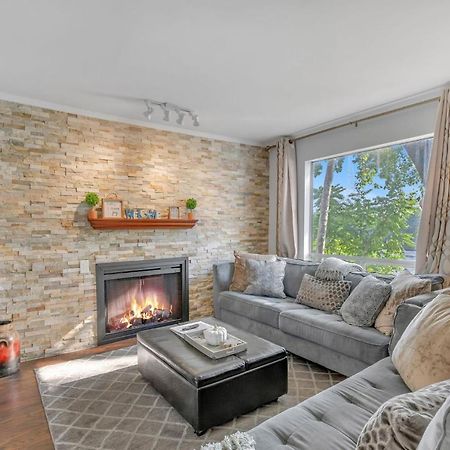 Nash Gold Private Condo - 2Bed, 2Bath, Sleep 6, 25 Min Walk To Broadway And All Nashville Attractions, Pool, Gym Exterior foto