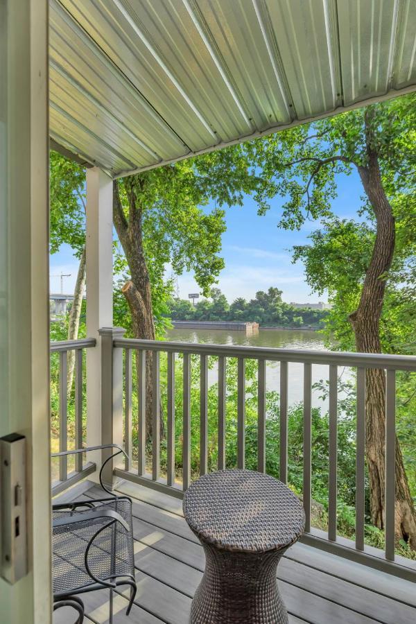 Nash Gold Private Condo - 2Bed, 2Bath, Sleep 6, 25 Min Walk To Broadway And All Nashville Attractions, Pool, Gym Exterior foto