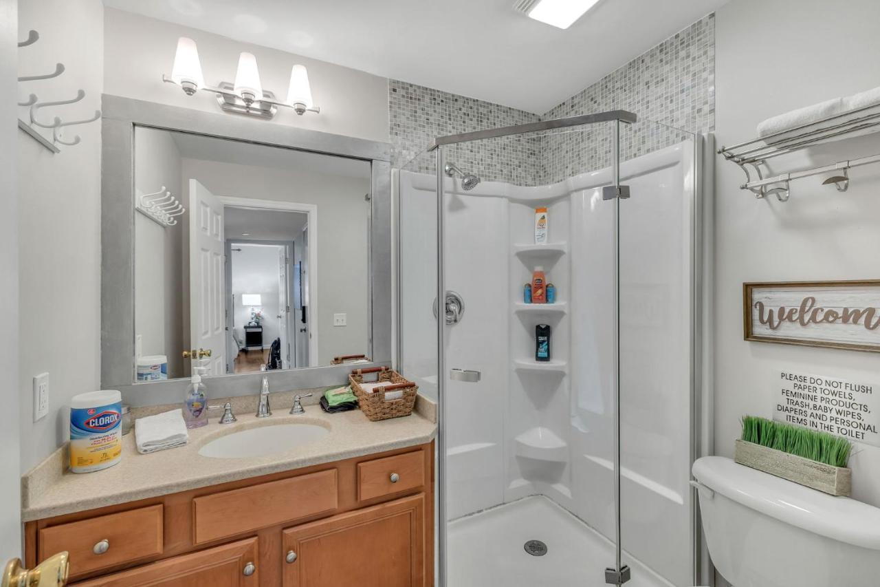 Nash Gold Private Condo - 2Bed, 2Bath, Sleep 6, 25 Min Walk To Broadway And All Nashville Attractions, Pool, Gym Exterior foto